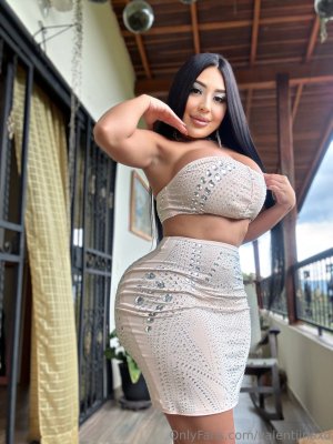 Valentina Perez Photo #22