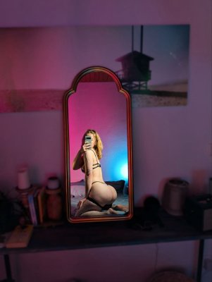 Labcoatlust Photo #13