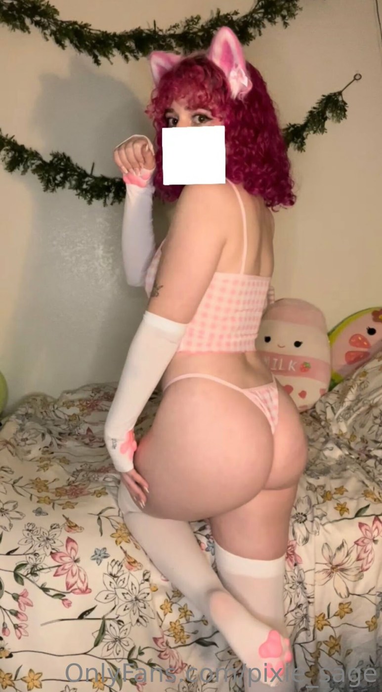 pixie_sage Photo #33