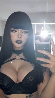 Chxrryxblossom Photo #157