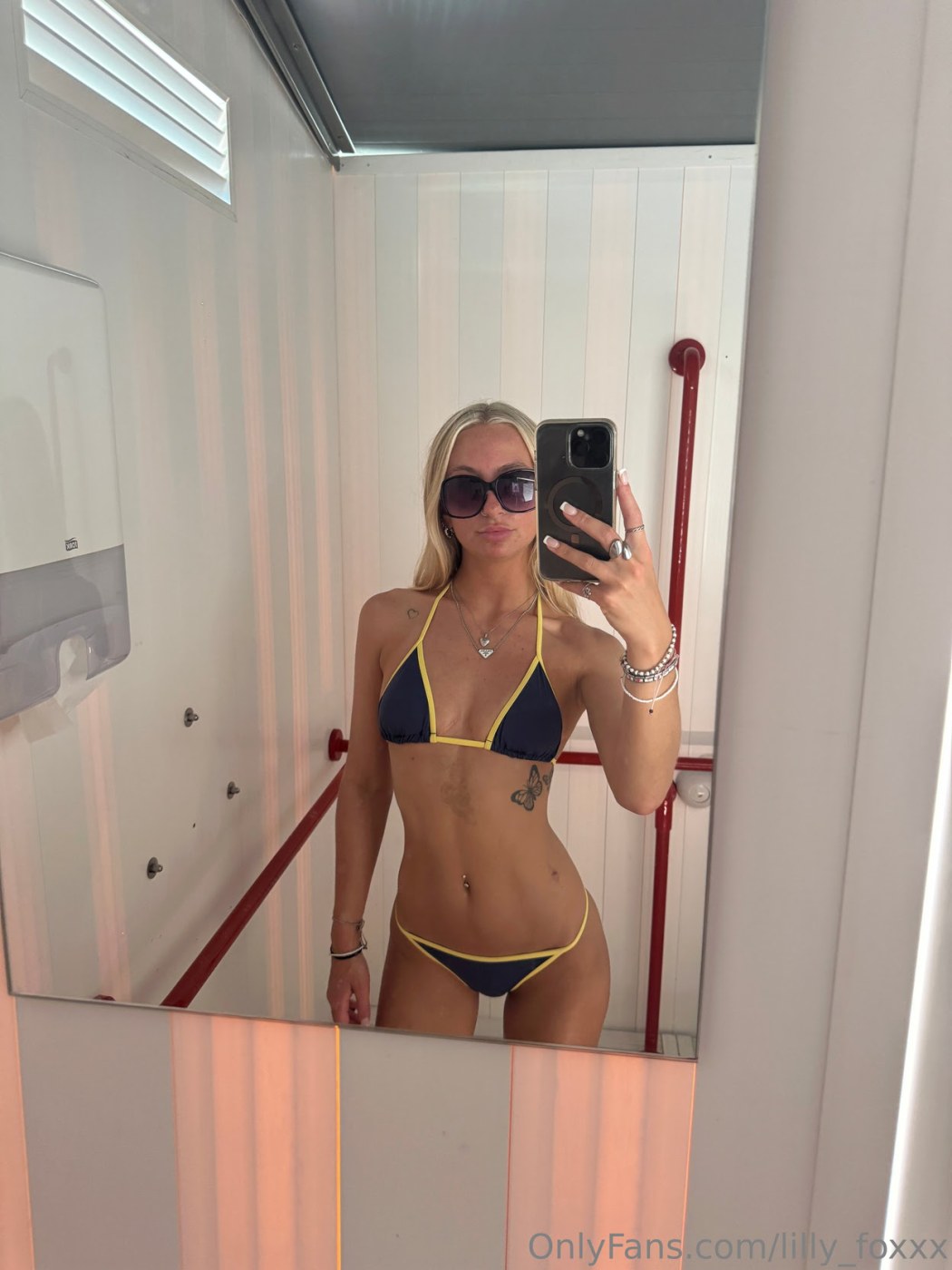 Lilly Foxxx Photo #50