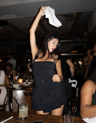 Daniela Mora Photo #20