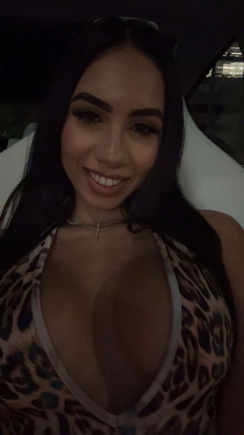 ambzy Photo #12