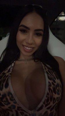 ambzy Photo #12