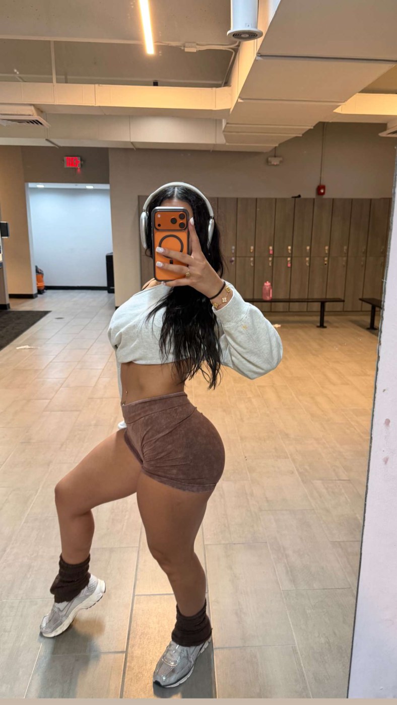 ambzy Photo #19