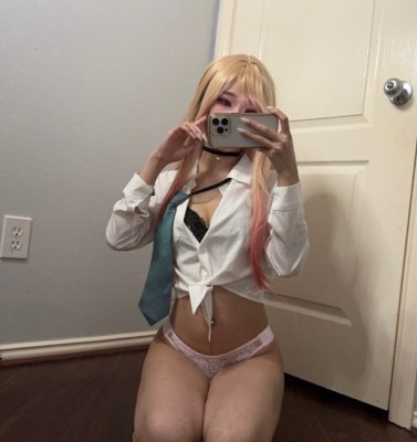 y3miku Photo #34