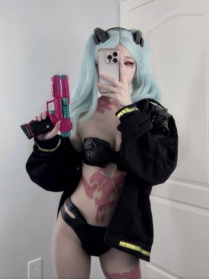 y3miku Photo #47