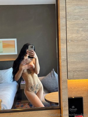 rileyyfoxx Post #3