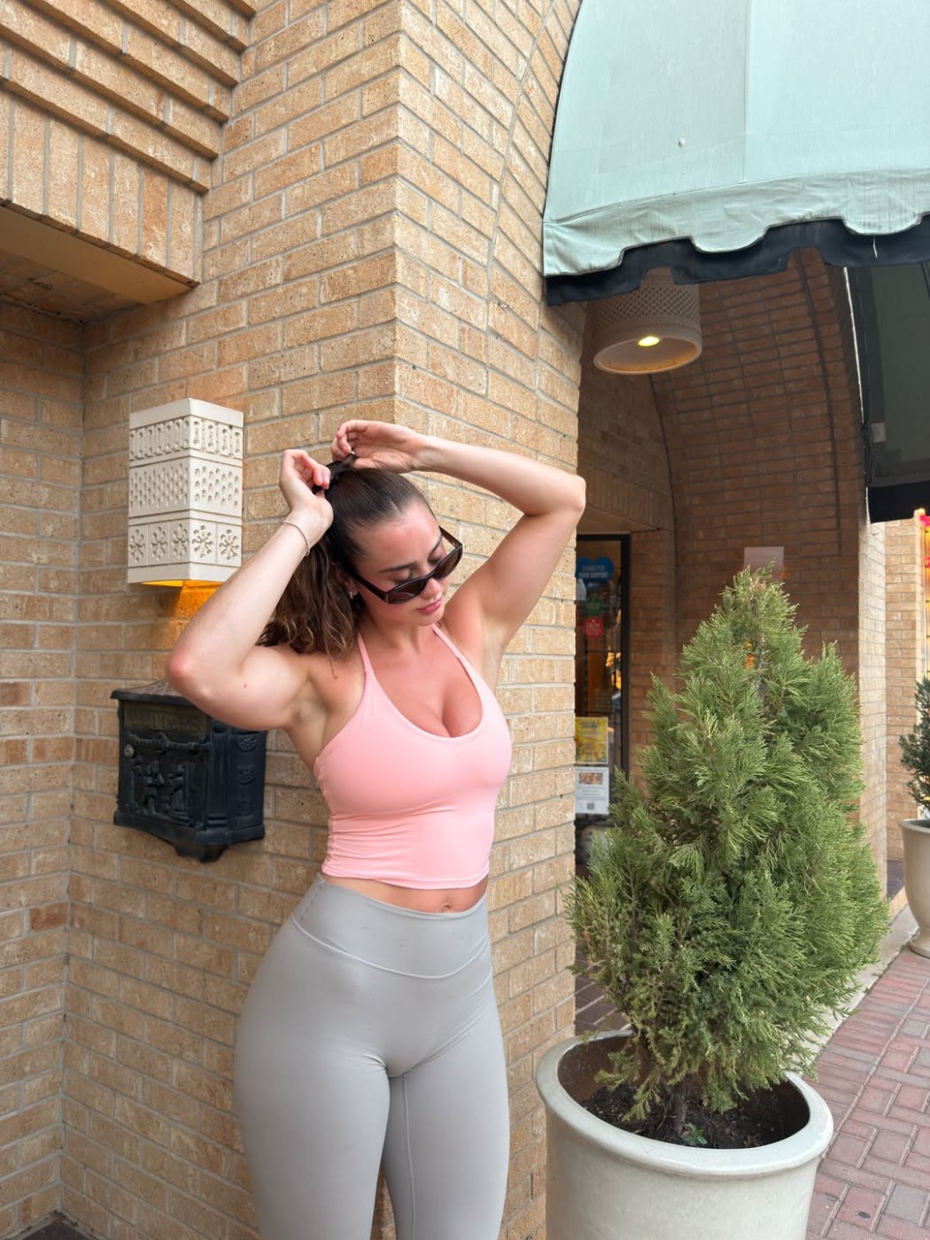 sarahemilyhope Photo #16