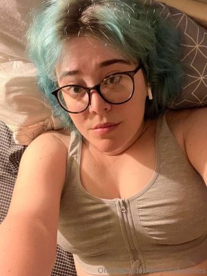 Emma Beans Photo #22