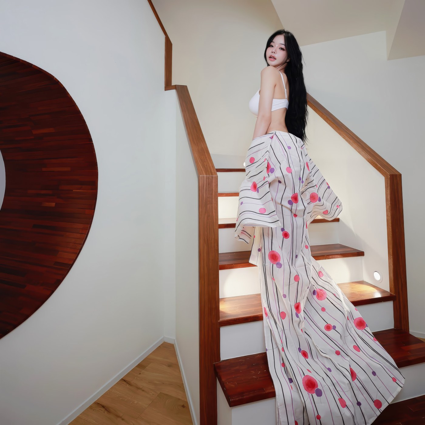 Min Hanna Photo #12