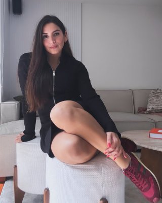 Alexandra Barturen Bazan Photo #50