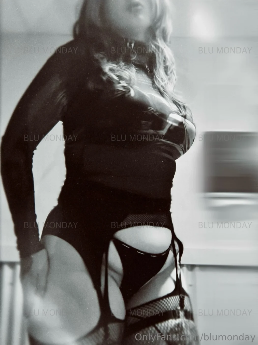 Blu Monday Photo #24