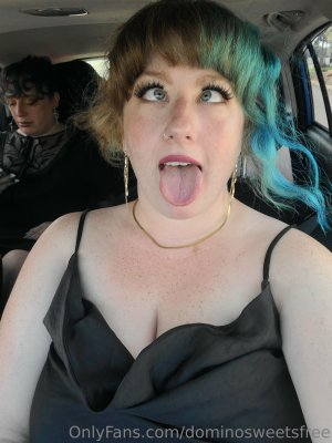 Dominosweets Photo #45