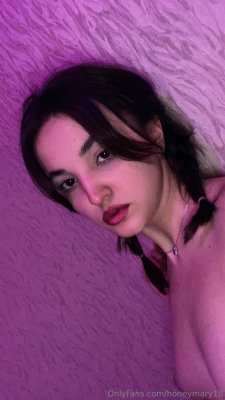 HoneyMary18 Photo #23