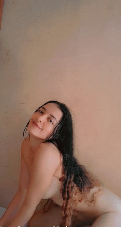 Karinannys Photo #41
