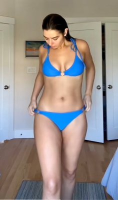 katelavrentios Photo #31