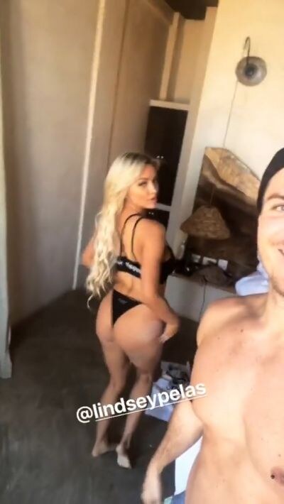 Lindsey Pelas Photo #7
