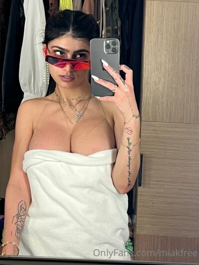 Mia Khalifa Photo #300
