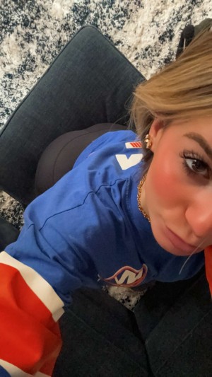 Kaitlyn Krems Photo #105