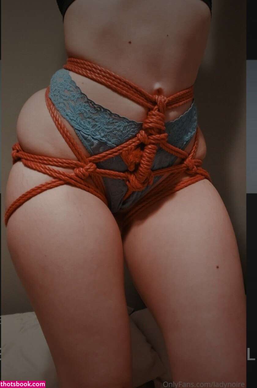 Mars Noire Photo #285