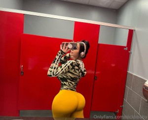 Nickiibaby Post #76