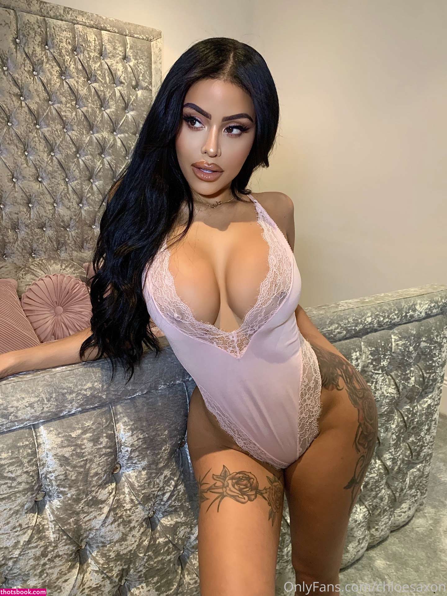 Chloe Saxon Photo #31