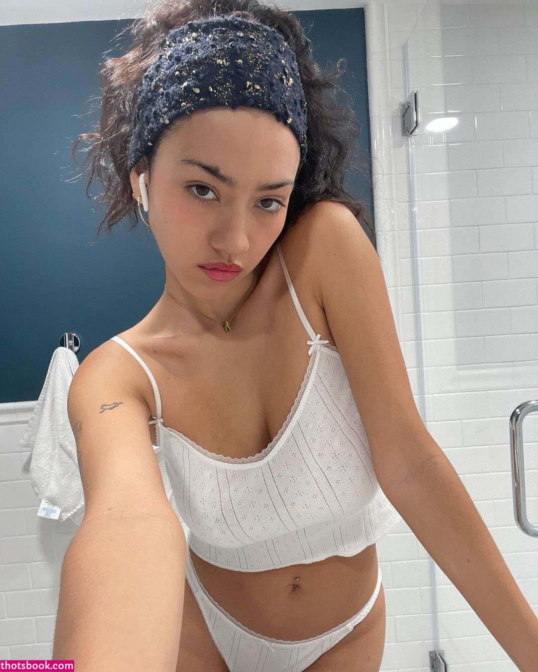 Maria Fernanda Photo #4