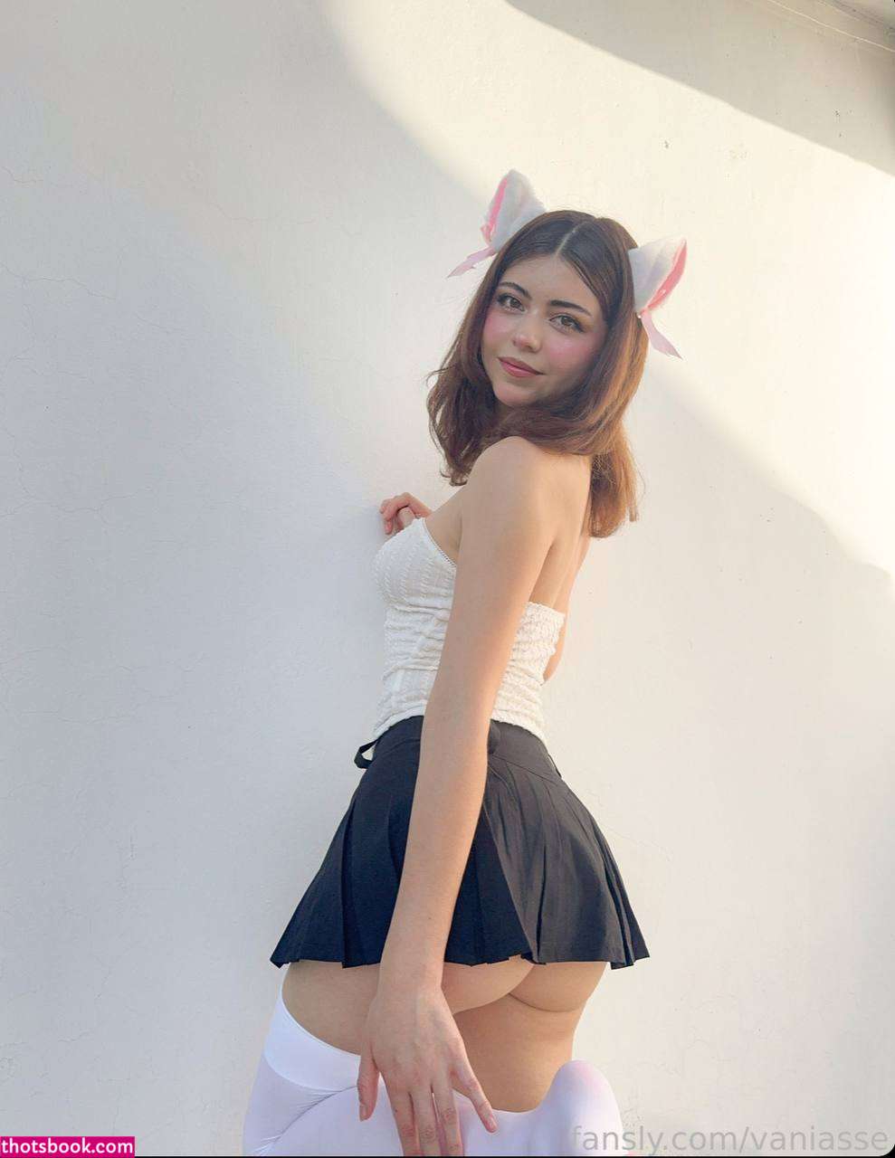 Vaniasse Photo #58
