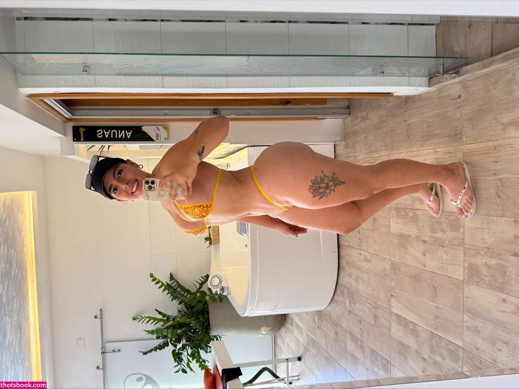 kimberlisleon Photo #3