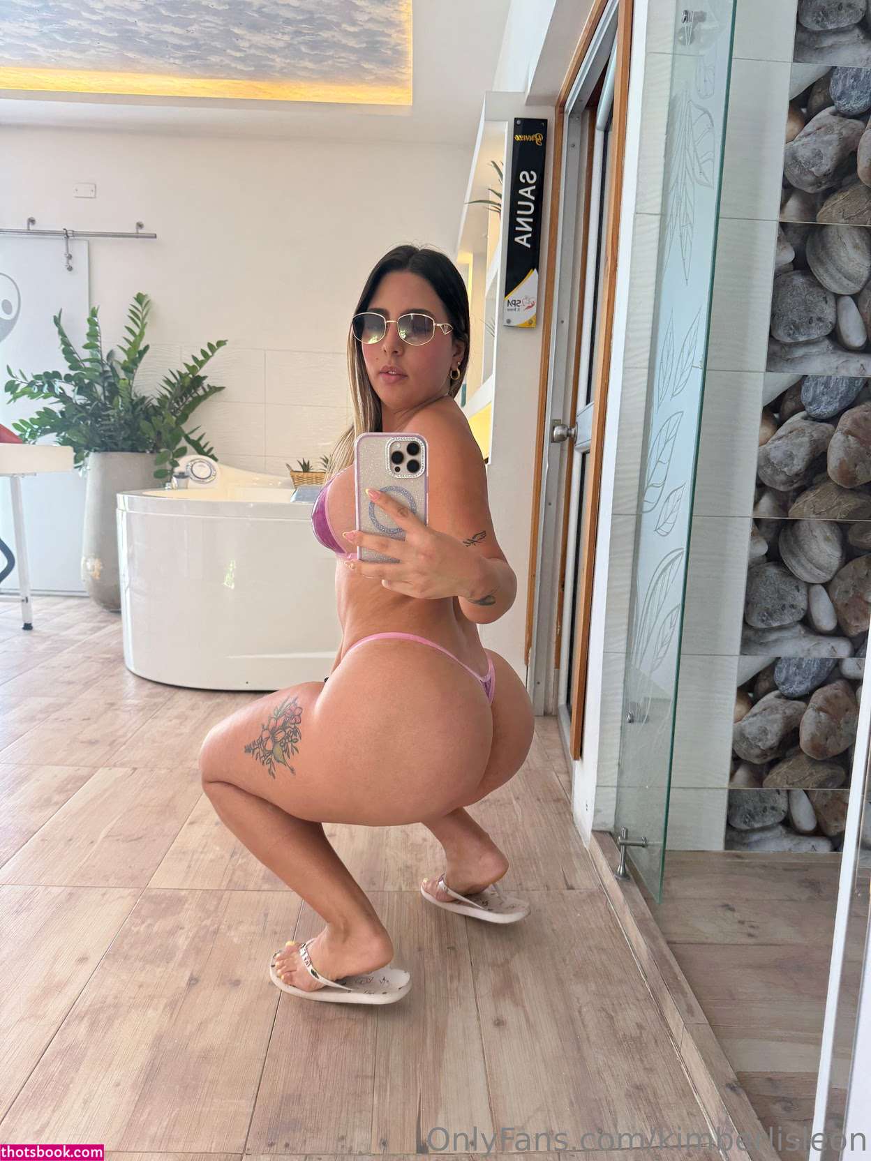 kimberlisleon Photo #22