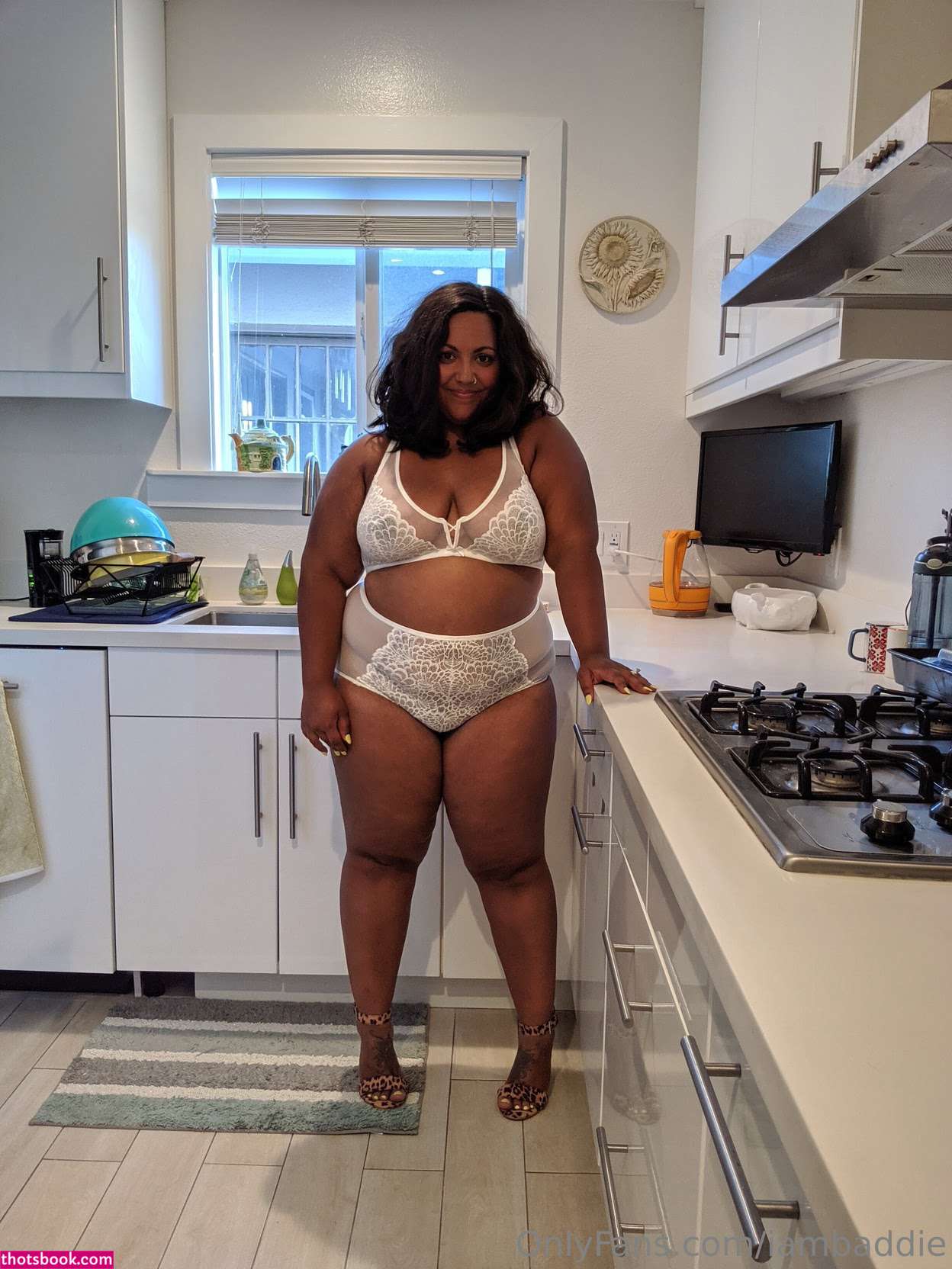 iambaddie Photo #32