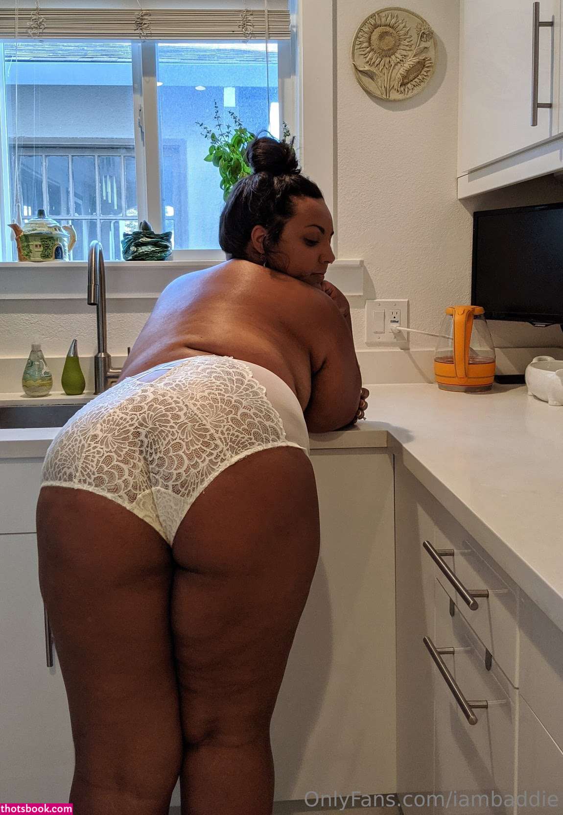 iambaddie Photo #36