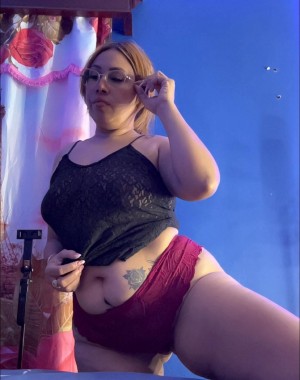 Layani Rosales Photo #4