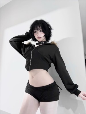me0wkkyyy Photo #1
