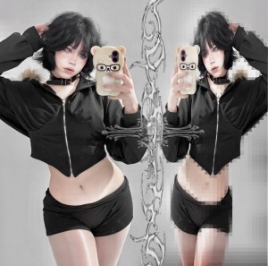 me0wkkyyy Photo #2