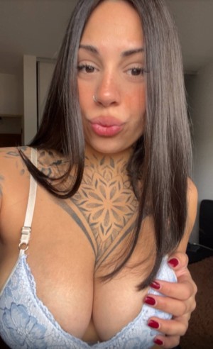 Rocio Ferrero Photo #5