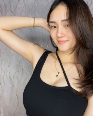 Adriana Suci Photo #8