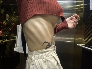 karmahandpoke Photo #8