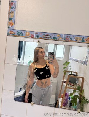 kaylablakely Photo #12