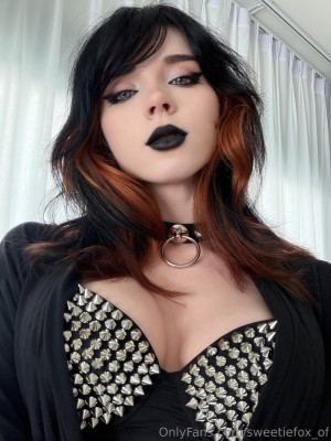 Moonfleur Photo #1010