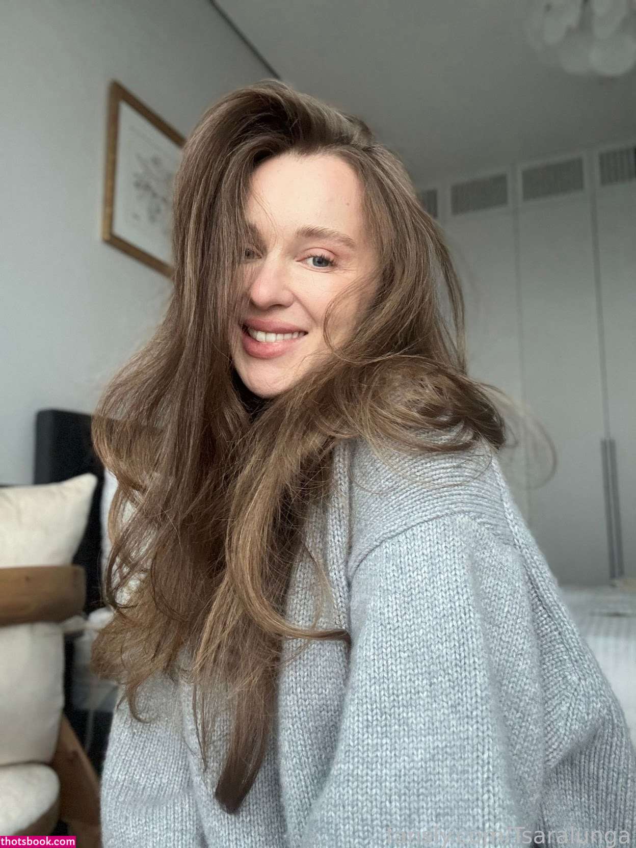 Anna Tsaralunga Photo #177