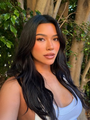 Julia Kelly Photo #114