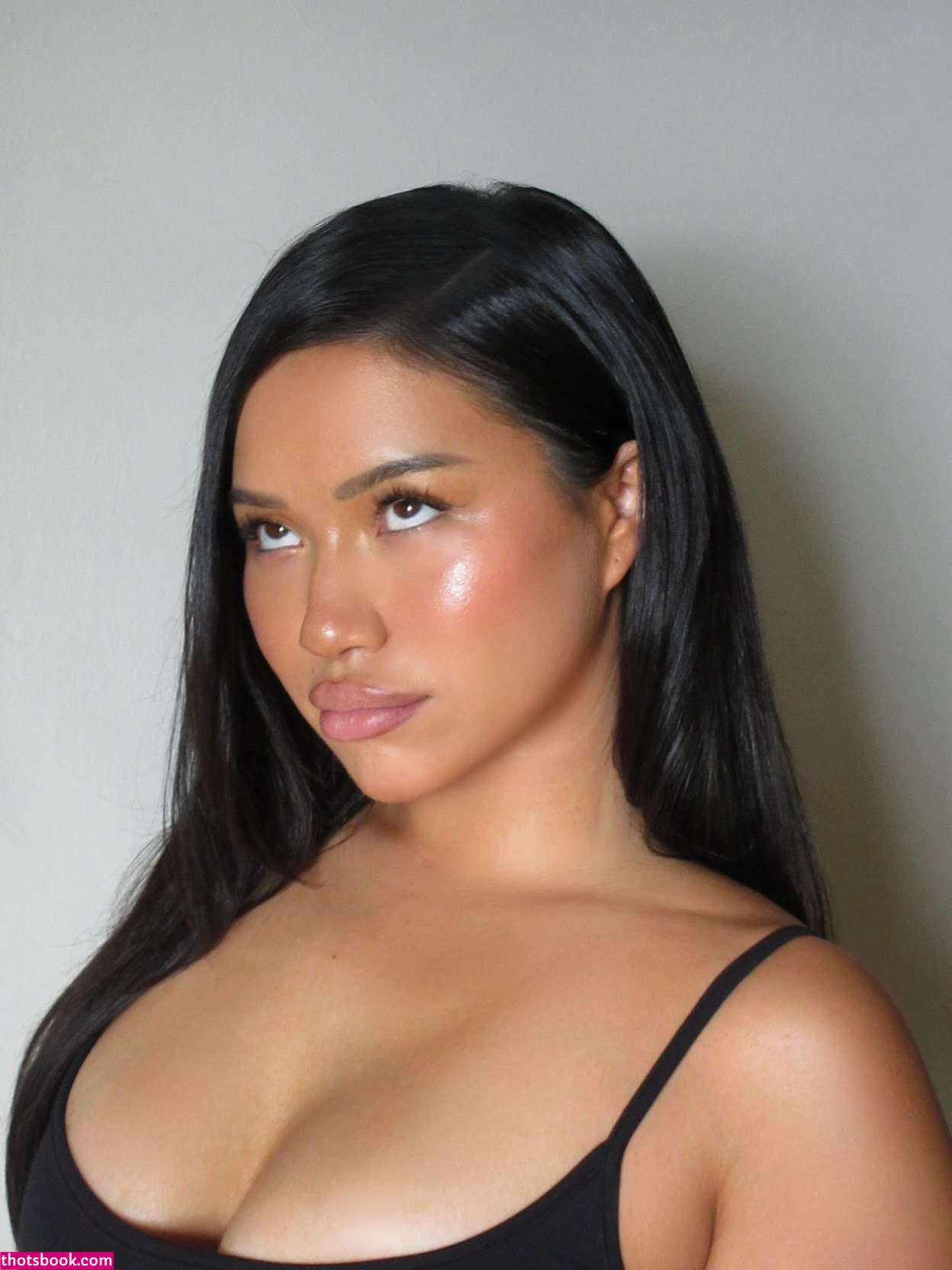 Julia Kelly Photo #129