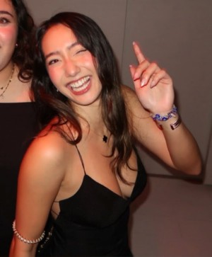 Sabrina Pezeshkian Post #22