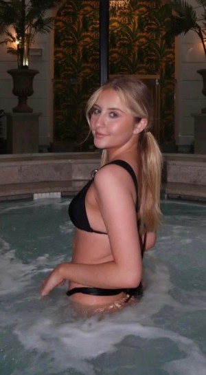 Ella Deasy Photo #24