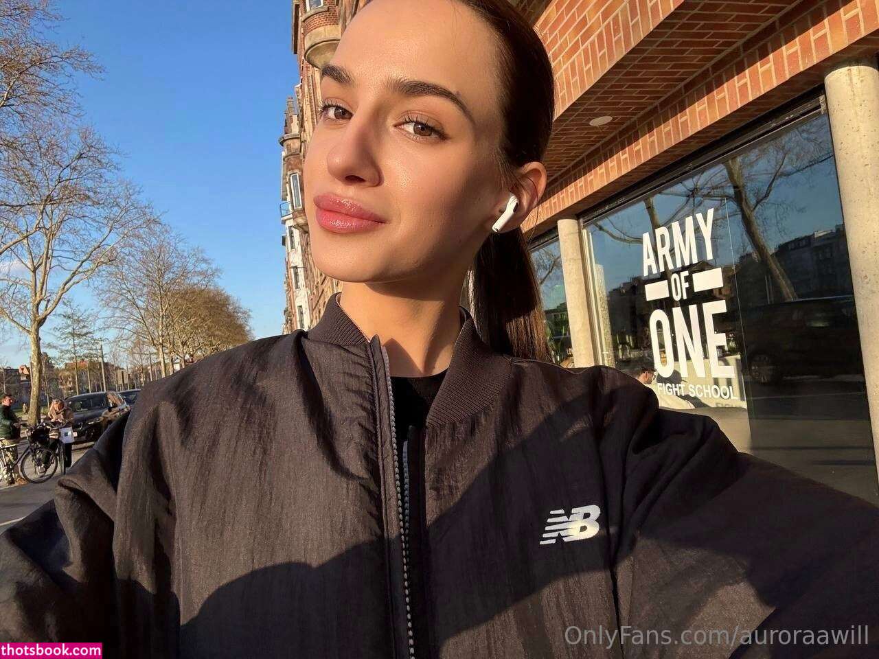 auroraawill Photo #21