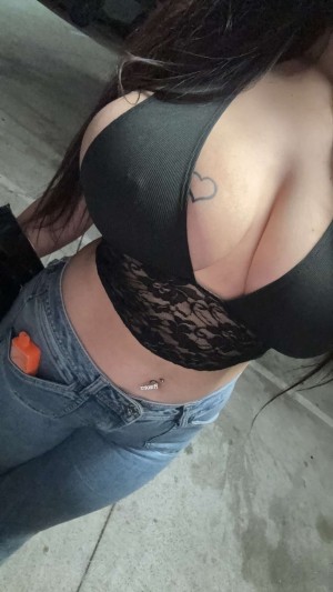 Kittygirlmel Photo #21