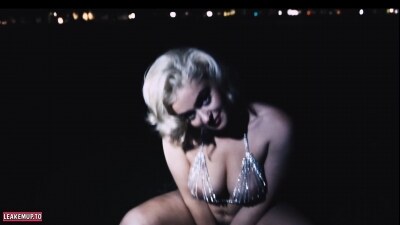 Stefania Ferrario Post #4