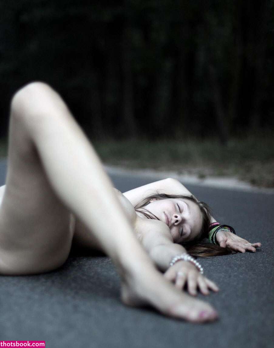 Anne Wunsche Photo #62
